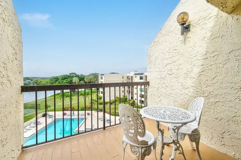 364 Golfview Road North Palm Beach FL 33408
