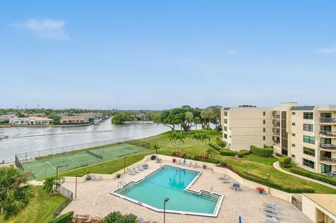364 Golfview Road North Palm Beach FL 33408
