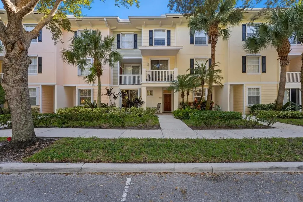 125 Galicia Way Jupiter FL 33458