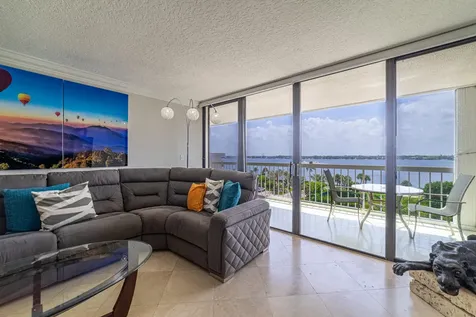 3250 S Ocean Boulevard Palm Beach FL 33480