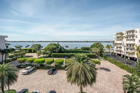 3250 S Ocean Boulevard Palm Beach FL 33480