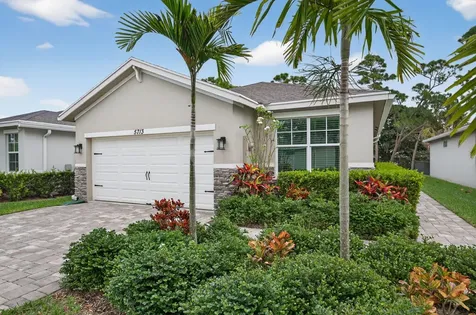 5713 Se Kawana Trail Hobe Sound FL 33455