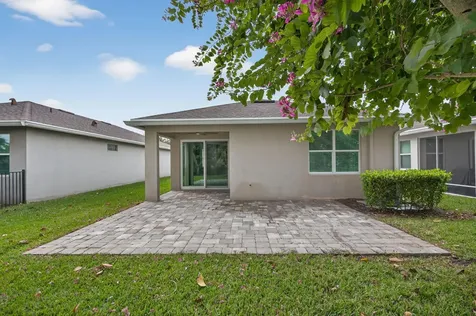 5713 Se Kawana Trail Hobe Sound FL 33455