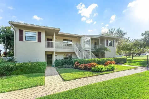 67 Eastgate Drive Boynton Beach FL 33436