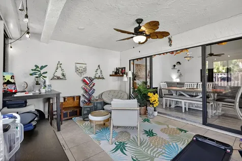235 Sw 29th Avenue Delray Beach FL 33445