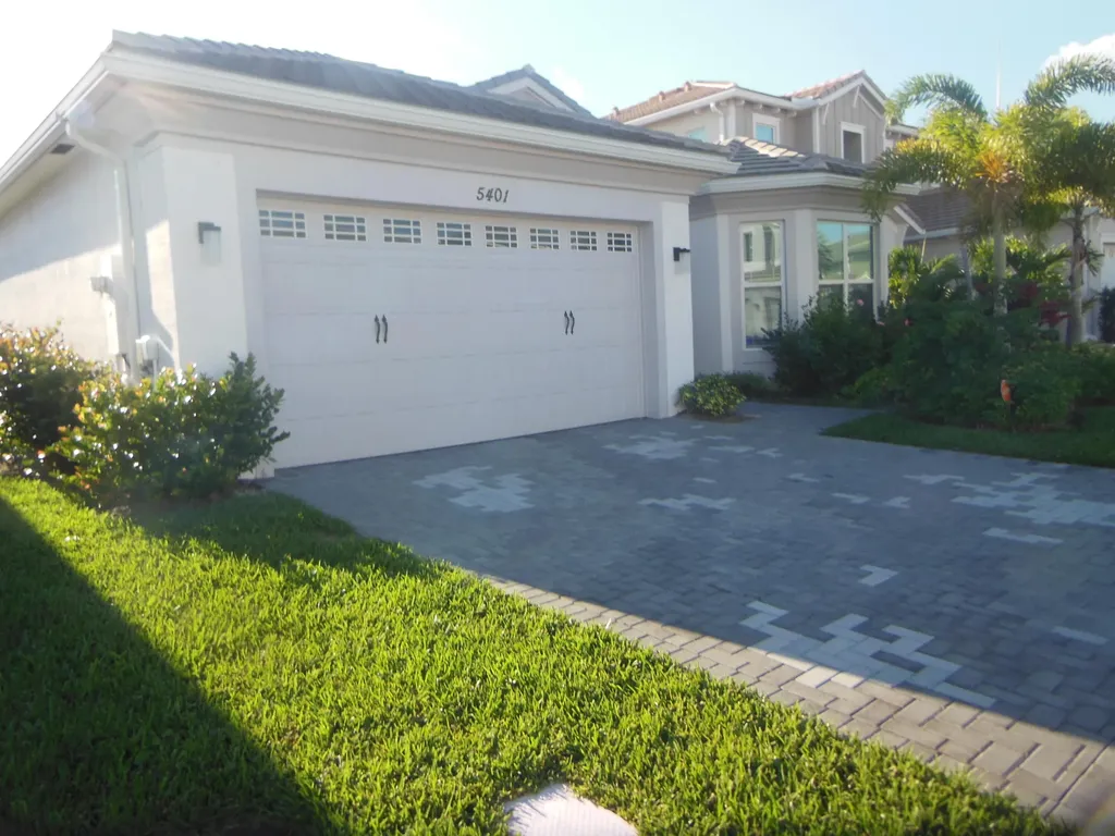 5401 Pecan Drive Westlake FL 33470