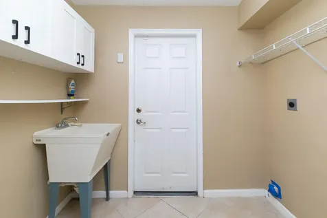 555 Se Nome Drive Port Saint Lucie FL 34984