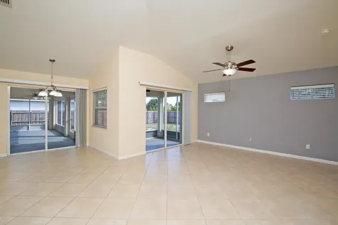 555 Se Nome Drive Port Saint Lucie FL 34984