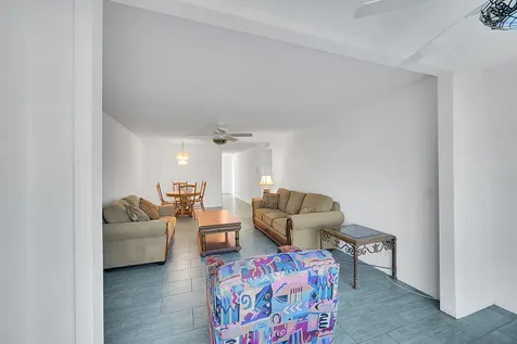 13791 Flora Place Delray Beach FL 33484