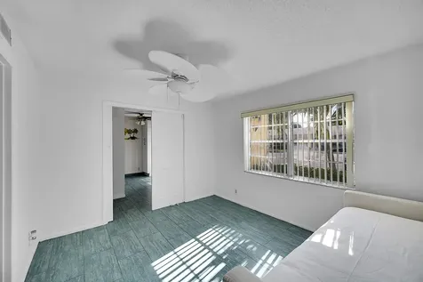 13791 Flora Place Delray Beach FL 33484