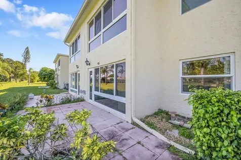 13791 Flora Place Delray Beach FL 33484