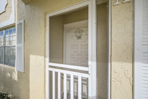 13791 Flora Place Delray Beach FL 33484