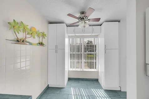 13791 Flora Place Delray Beach FL 33484