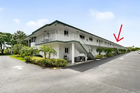 4 Garden Street Tequesta FL 33469