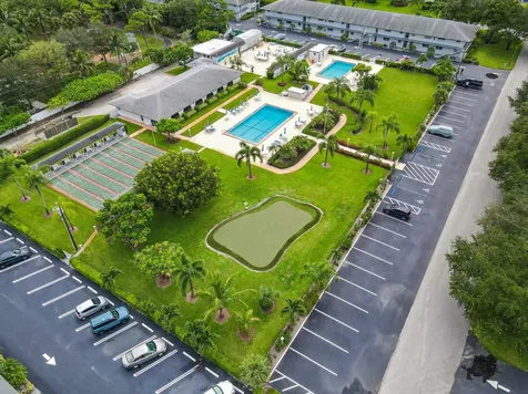 4 Garden Street Tequesta FL 33469