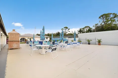 4 Garden Street Tequesta FL 33469