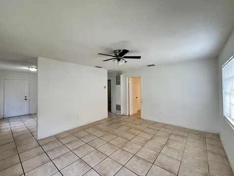 1107 N 21st Street Fort Pierce FL 34950