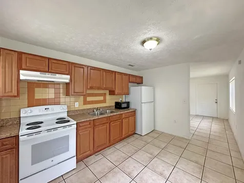 1107 N 21st Street Fort Pierce FL 34950