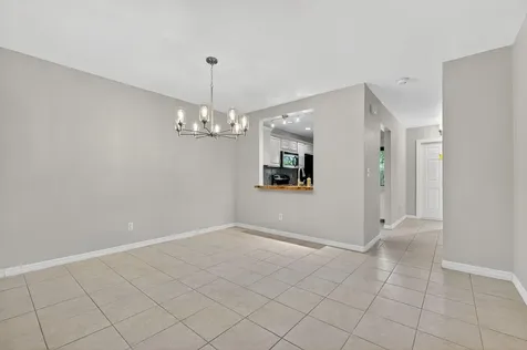 2140 Ne 44th Street Lighthouse Point FL 33064