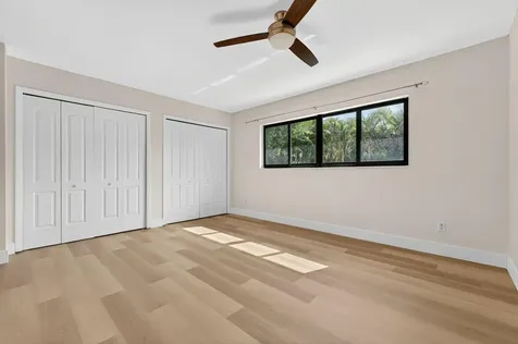 2140 Ne 44th Street Lighthouse Point FL 33064