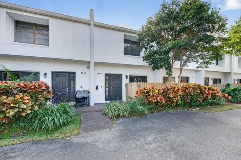 2140 Ne 44th Street Lighthouse Point FL 33064