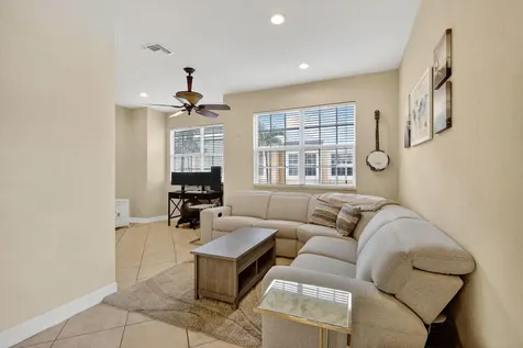 115 Harbors Way Boynton Beach FL 33435