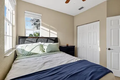 115 Harbors Way Boynton Beach FL 33435