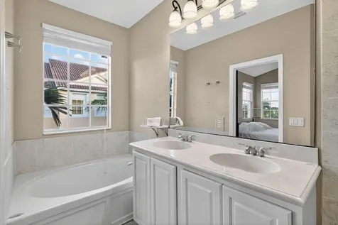 115 Harbors Way Boynton Beach FL 33435