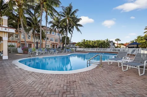115 Harbors Way Boynton Beach FL 33435