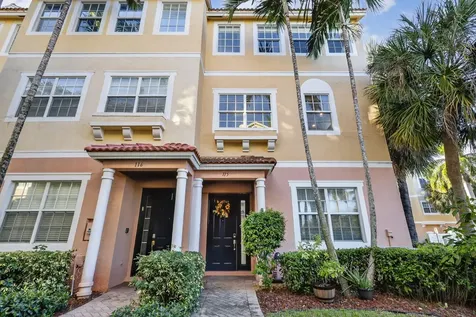 115 Harbors Way Boynton Beach FL 33435