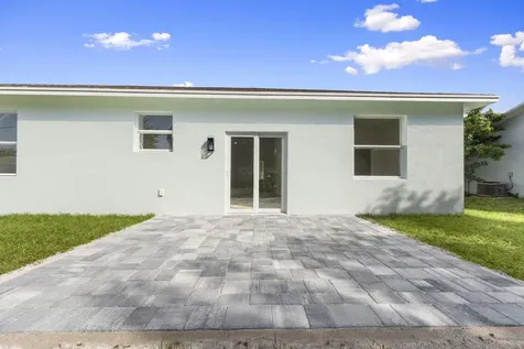 2612 Se Solana Lane Port Saint Lucie FL 34952