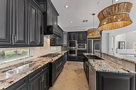 1021 Coral Way Singer Island FL 33404
