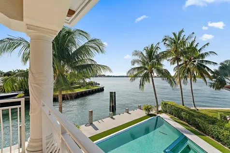 1021 Coral Way Singer Island FL 33404
