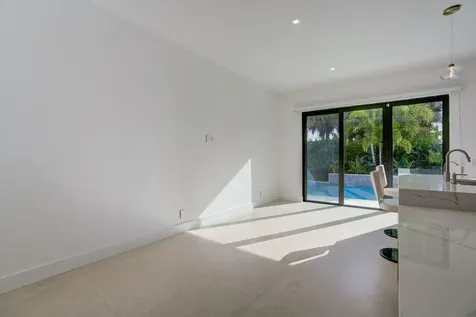 14036 N Miller Drive Palm Beach Gardens FL 33410