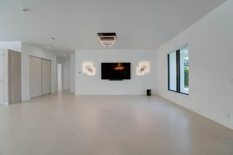 14036 N Miller Drive Palm Beach Gardens FL 33410