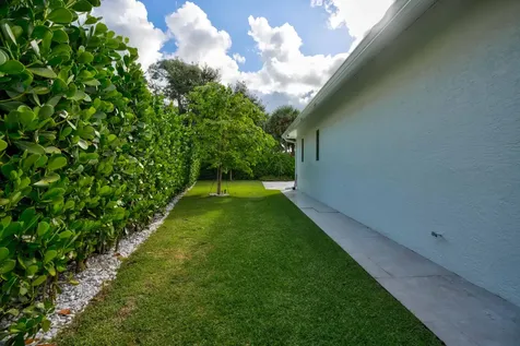 14036 N Miller Drive Palm Beach Gardens FL 33410