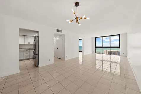 1600 S Ocean Drive Hollywood FL 33019
