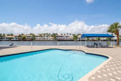 1600 S Ocean Drive Hollywood FL 33019