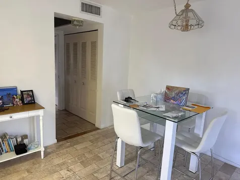 131 Sussex G West Palm Beach FL 33417