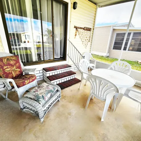 526 Hemingway Terrace Fort Pierce FL 34982