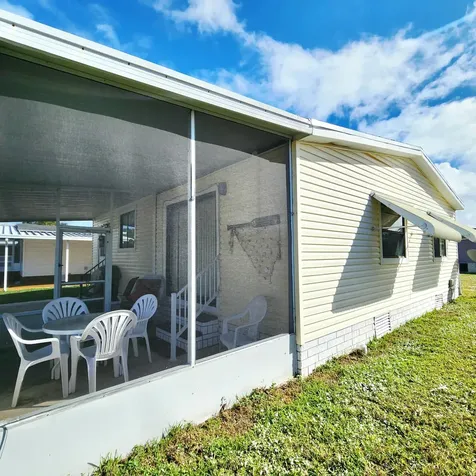526 Hemingway Terrace Fort Pierce FL 34982