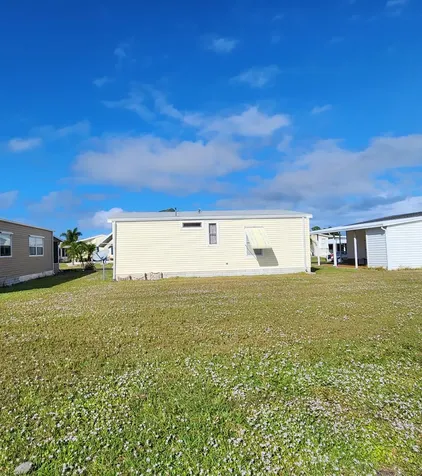 526 Hemingway Terrace Fort Pierce FL 34982