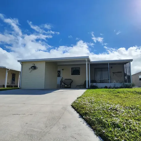 526 Hemingway Terrace Fort Pierce FL 34982
