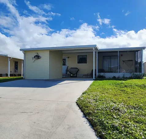 526 Hemingway Terrace Fort Pierce FL 34982