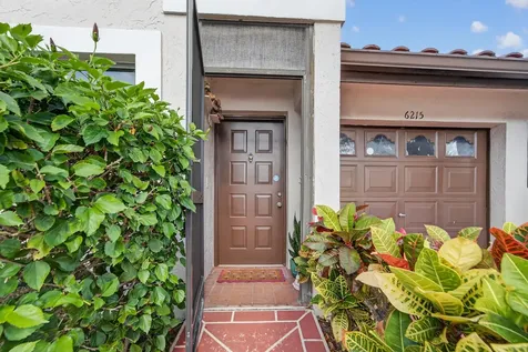6215 Kings Gate Circle Delray Beach FL 33484