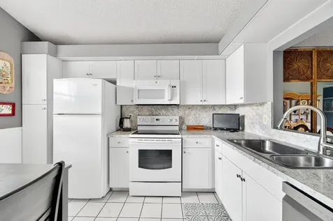6215 Kings Gate Circle Delray Beach FL 33484