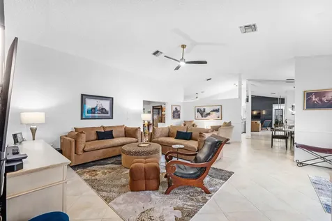 1370 Nw 28th Avenue Delray Beach FL 33445