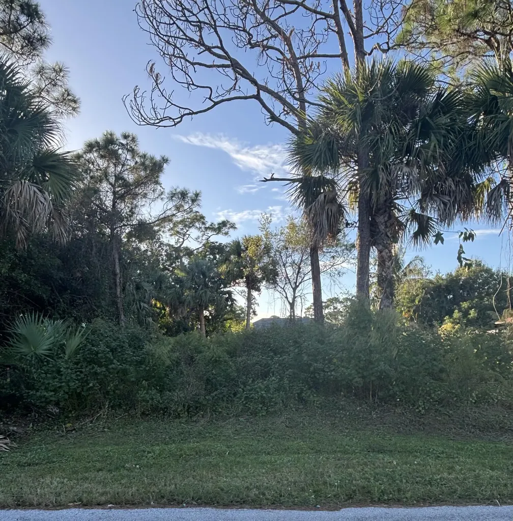 5913 Raintree Trail Fort Pierce FL 34982