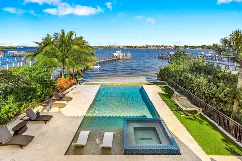 200 N Lake Drive Lantana FL 33462