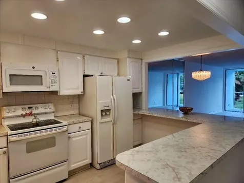 2000 S Federal Highway Boynton Beach FL 33435